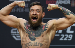 Cựu vô địch UFC hai hạng cân Conor McGregor là ai?