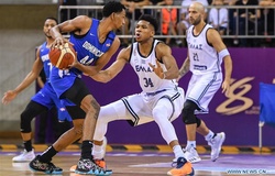 Giannis Antetokounmpo và Hy Lạp thắng nhọc CH Dominica trước FIBA World Cup 2019