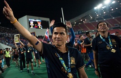 Kiatisak cùng các danh thủ Thái Lan sắp sang Việt Nam