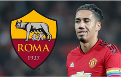 MU bất ngờ chia tay với Smalling theo công thức giống Sanchez