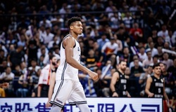 Giannis Antetokounmpo bật chế độ MVP, đưa Hy Lạp vào vòng 2 FIBA World Cup