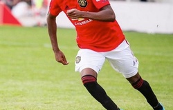 Cầu thủ 16 tuổi phá kỷ lục chạy nước rút của Diogo Dalot tại MU là ai?