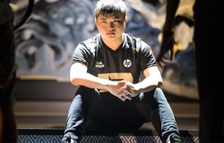 RNG Uzi: Chấn thương đã có thể phá hủy sự nghiệp của tôi!