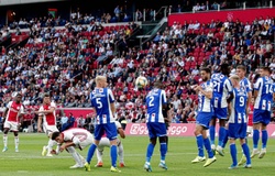 Đoàn Văn Hậu chưa kịp sang Hà Lan, Heerenveen thua đậm Ajax 