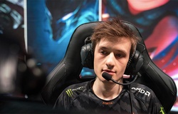 FNC Nemesis: Tôi giỏi hơn Caps, nhưng không bằng Faker