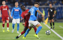 Kết quả Napoli vs Liverpool ( 2-0): Llorente và Mertens lập công, ĐKVĐ châu Âu gục ngã