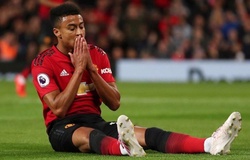 CĐV MU nổi giận trước tin Lingard “vô dụng” ký hợp đồng mới