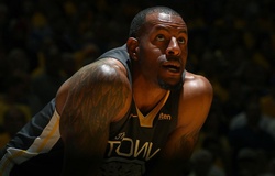 Andre Iguodala muốn ra đi, Memphis cũng chẳng cần giữ lại