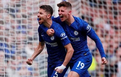 Jorginho "tranh" đá phạt đền với Barkley giúp Chelsea thắng Brighton