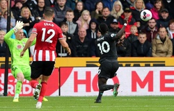 Liverpool tái hiện hiệp 1 kỳ lạ nhưng vẫn toàn thắng