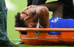 Walcott nhập viện sau cú sút sấm sét ở trận Man City vs Everton