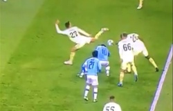 Man City mất oan phạt đền ở trận gặp Dinamo Zagreb dù có VAR