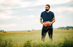 Oklahoma City Thunder đang cố đẩy "Aquaman" ra đường