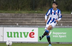 Văn Hậu dự bị trong chiến thắng của Heerenveen