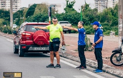 PCT AIMS đến Hà Nội đo đường Longbien Marathon, xem Kipchoge “phá rào 2 giờ”