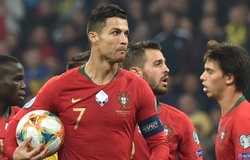 Bồ Đào Nha trắng tay trong ngày Ronaldo ghi bàn thứ 700