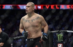 Cain Velasquez gửi tâm thư chính thức giã từ MMA để theo nghiệp đô vật