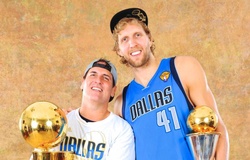 Dirk Nowitzki hối thúc việc treo áo và dựng tượng tại Dallas Mavericks