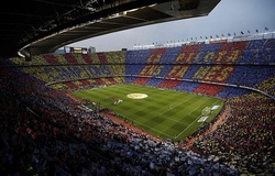 Tin bóng đá 16/10: Barca và Real Madrid từ chối đổi địa điểm trận El Clasico