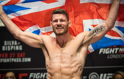 Michael Bisping: Thần giữ cửa của Middleweight thi đấu với mắt giả.