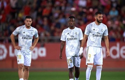 Real Madrid mất ngôi đầu sau trận thua sốc