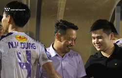 Hà Nội FC vô địch và nụ cười HLV Vũ Hồng Việt