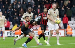 Huyền thoại MU chê Wan-Bissaka mắc sai lầm trong bàn thua Bournemouth