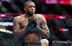 Walt Harris rút lui khỏi UFC Washington để tìm con gái, cả UFC giúp sức