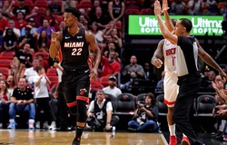 Chìm trong khủng hoảng, Houston Rockets bị "blowout" trước Miami Heat