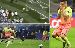 Tiền đạo Man City lặp lại quả penalty thảm họa của… ca sĩ Diana Ross