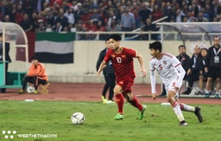 Công Phượng đi bóng lắt léo khiến NHM hoang mang không biết thuận chân nào