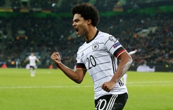 Gnabry thất sủng ở Arsenal nhưng san bằng kỷ lục với tuyển Đức
