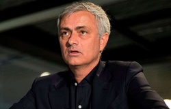 Vì sao Mourinho nuốt lời hứa với Chelsea để dẫn dắt Tottenham?