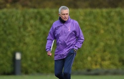 Mourinho giải quyết vấn đề chuyển nhượng của Tottenham như thế nào?