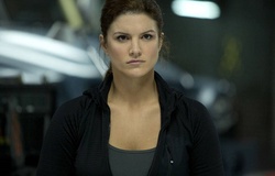 Conor McGregor "gạ" kiều nữ MMA Gina Carano đóng phim và đấu võ cho công ty riêng