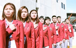 Chùm ảnh: Lễ thượng cờ của Đoàn thể thao Việt Nam tại SEA Games 30