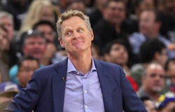 Bất chấp Golden State Warriors khủng hoảng, HLV Steve Kerr vẫn thấy thoải mái