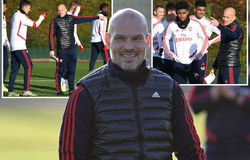 Ljungberg tạo dấu hiệu đầu tiên trong buổi tập ra mắt Arsenal