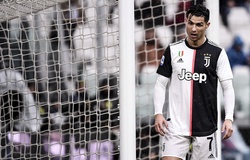 Kỳ lạ Cristiano Ronaldo không thắng được thủ môn sinh năm 2001