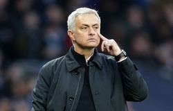 Mourinho bất ngờ chọn khách sạn bình dân khi trở lại đụng độ MU