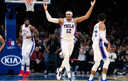 Philadelphia 76ers thắng trận sân nhà thứ 12 liên tiếp