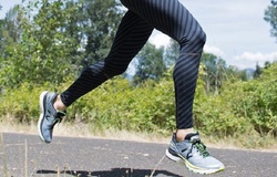 Chạy bộ thế nào để nâng cao thành tích? Phần 3: Chọn giày sao cho phù hợp