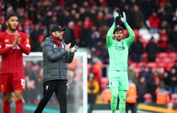 CĐV Liverpool cảm ơn đội bóng đã cướp điểm của Man City và Leicester