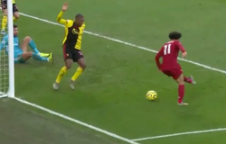 Salah "gây bão" với bàn thắng bằng cú đánh gót xâu kim cho Liverpool