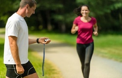 Chấn thương khi chạy bộ. Phần 5: Bong gân mắt cá chân