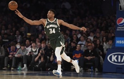 Giannis Antetokounmpo đạt triple-double, Milwaukee Bucks vùi dập New York Knicks