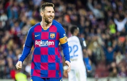 Messi lập kỷ lục ghi bàn ở Nou Camp giúp Barca thắng Alaves