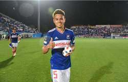 Yokohama Marinos chi triệu đô mua đứt Theerathon Bunmathan sau chức vô địch J-League 2019