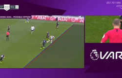 CĐV Tottenham nổi giận khi Kane bị tước bàn thắng do việt vị bằng… nách