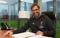 HLV Klopp từ chối rời Liverpool sau hơn 1 giờ đàm phán với PSG